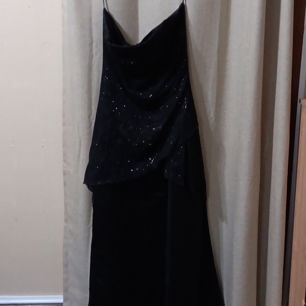 Status collocation black strapless dress vintage Y2K